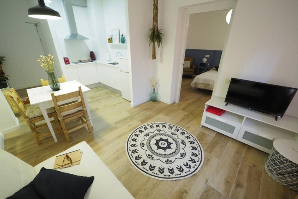 Apartaments Sa Calm Sant Miquel De Les Formigues سانت إلاري ساكالم المظهر الخارجي الصورة